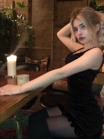 Вероника Замечательная Блондинка фото 2