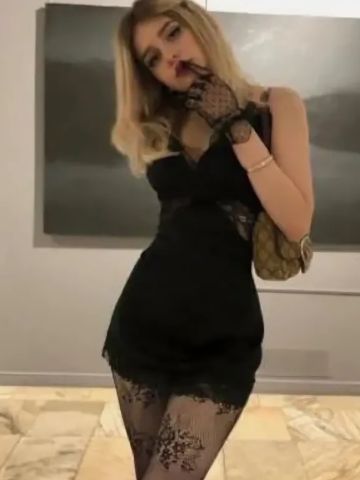 Вероника Замечательная Блондинка фото 3